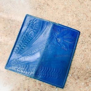 Leaders in Leather wallet
